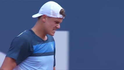 Barcelone - Rune titré face à un Alcaraz diminué