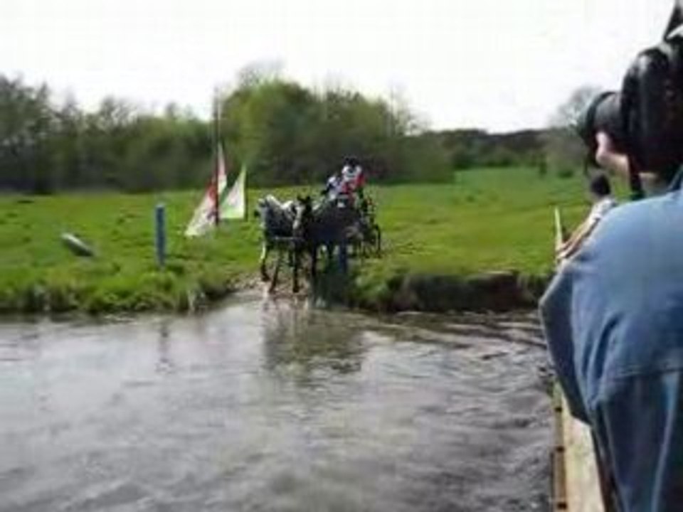 Passage de gué Conty