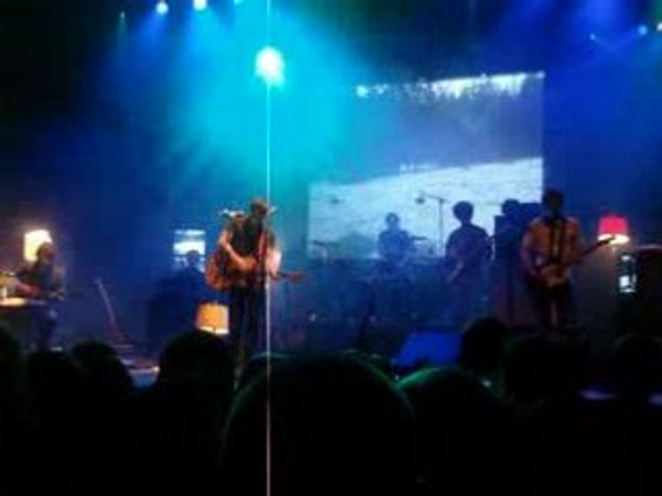 Girls in Hawaii à l'Olympia - Found in the ground