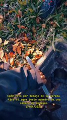 "Inspeccionando" caño roto por debajo de la vereda que justo desagua en una cámara 17/04/2025