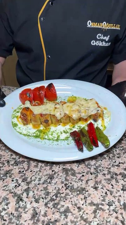 Şef @chefgkhn dan özel çekim için hazırladığımız beyti kebap🔥