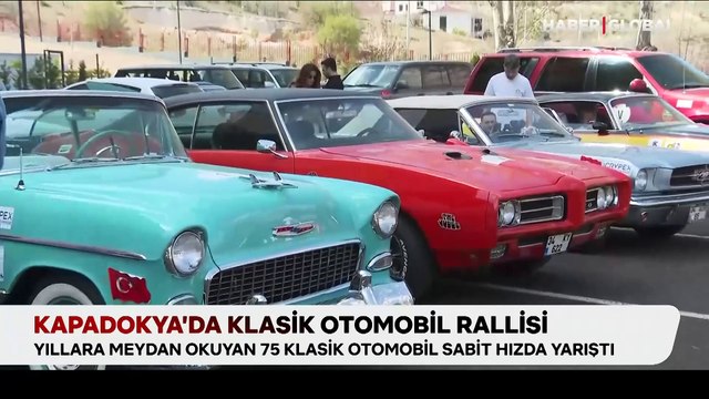 Kapadokya'da klasik otomobil rallisi: Yıllara meydan okuyan klasik otomobiller sabit hızda yarıştı
