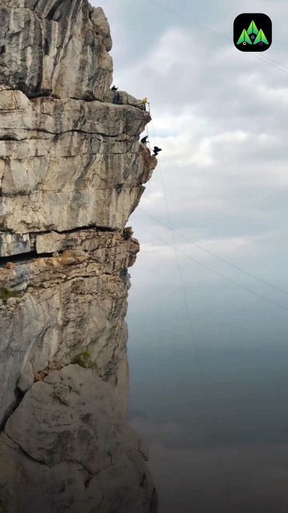 Guess the Location: Where in the World is this Epic #bungeejump? #adventuretravel  #adrenaline  #yts