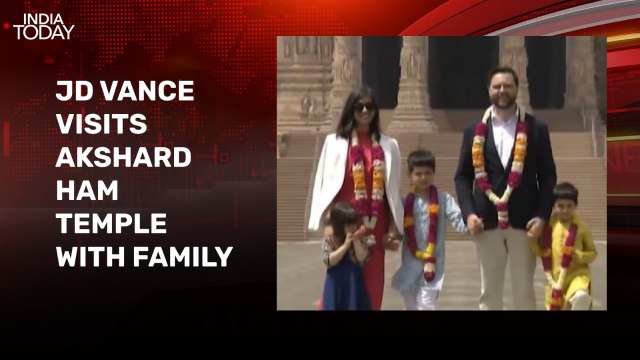 JD Vance visits Akshardham Temple with family wearing traditional outfits