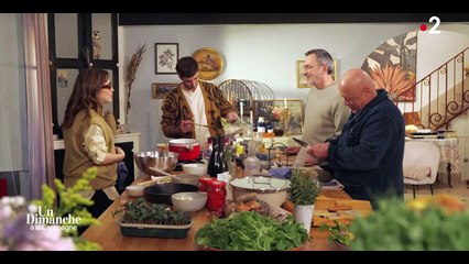 Laura Felpin raconte à Frédéric Lopez les inconvénients de sa chronique dans "Quotidien" sur TMC.