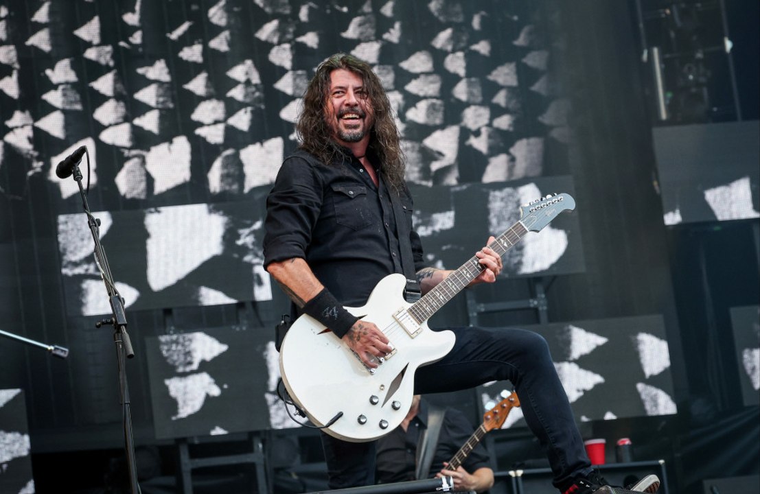 Dave Grohl überrascht mit Gastauftritt beim Coachella-Festival