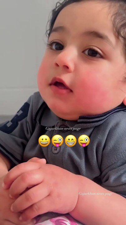 یہ زبان صرف ماں کو ہی سمجھ آتی ہے.. آپ کو کچھ سمجھ آئی کیا کہہ رہا ہے  بچہ ….