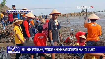 Isi Libur Panjang, Warga Pilih Bersihkan Sampah di Pantai Utara Karawang