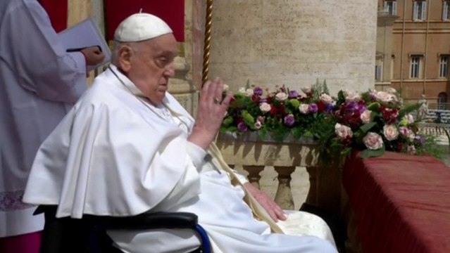 tn7-fieles-catolicos-se-acercan-a-catedral-de-san-jose-para-despedir-al-papa-francisco-210425