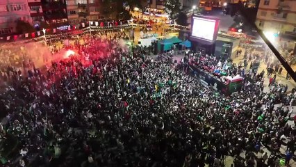 Kent Meydanı mahşer yeri gibi!