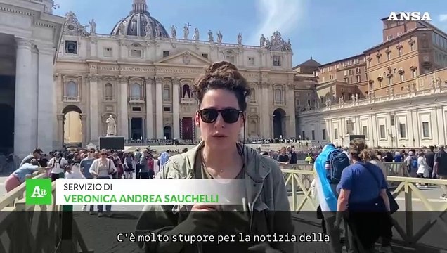 Folla a San Pietro, la salma del Papa sara' portata in Basilica mercoledi'