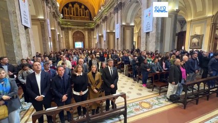 "كان بابا الإنسانية"... الأرجنتين تودع البابا فرنسيس