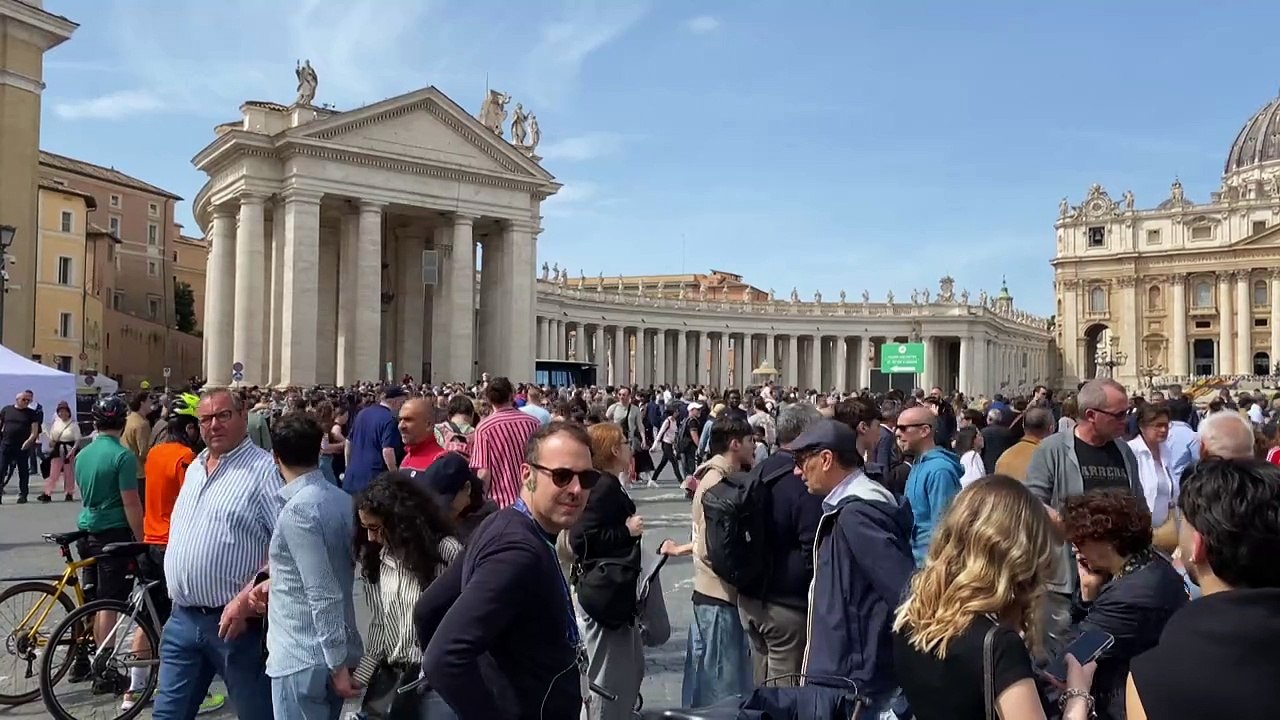 Christen weltweit trauern um Papst Franziskus