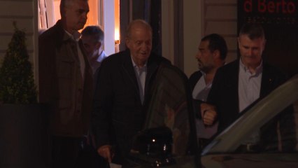 El Rey Juan Carlos disfruta de su primer plan con amigos en Sanxenxo