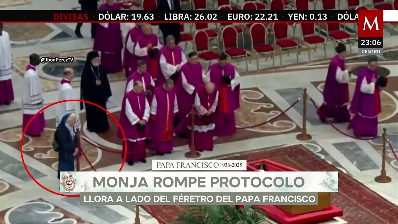 Monja rompe protocolo y reza junto al féretro del Papa Francisco en el Vaticano