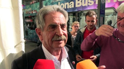 El Rey Juan Carlos disfruta de su primer plan con amigos en Sanxenxo