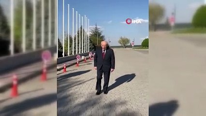 MHP, Bahçeli'nin yeni görüntülerini paylaştı: ''Hele durma yürü...''