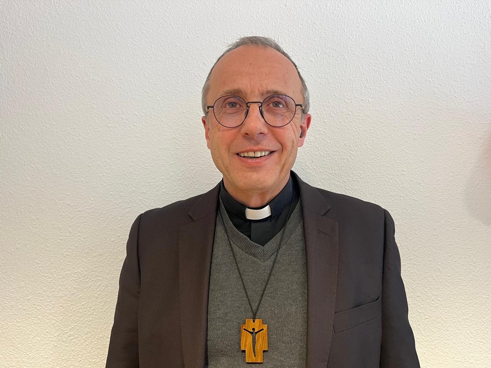 "Cette manière d'être proche des gens" Jean-Marc Eychenne, évêque de Grenoble