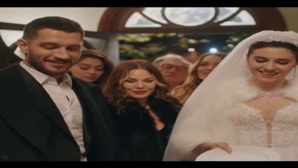 15. Lost In Love ❤️ Perdidos En El Amor. Capítulo 15 Audio ESPAÑOL HD. (Sakla Beni). Con Uraz Kaygılaroğlu, Cemre Baysel, Asude Kalebek, Baran Bölükbasi.