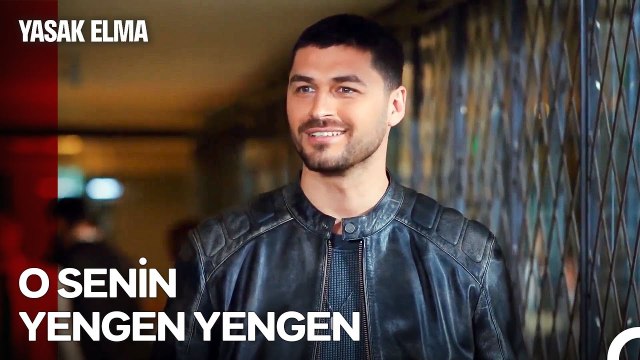 Ömer'in Gelir Gelmez Radarına Takılan Güzellik - Yasak Elma 102. Bölüm