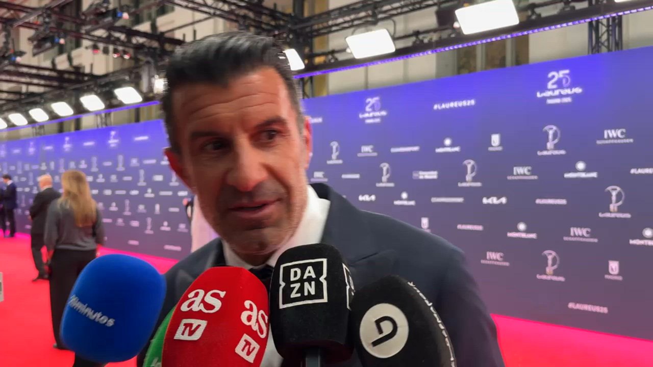 Figo y su posición sobre los pitos del Bernabéu