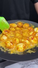 frying egg curry