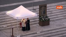 Rosario in suffragio di Papa Francesco, preghiera finale per il pontefice del cardinale Gambetti