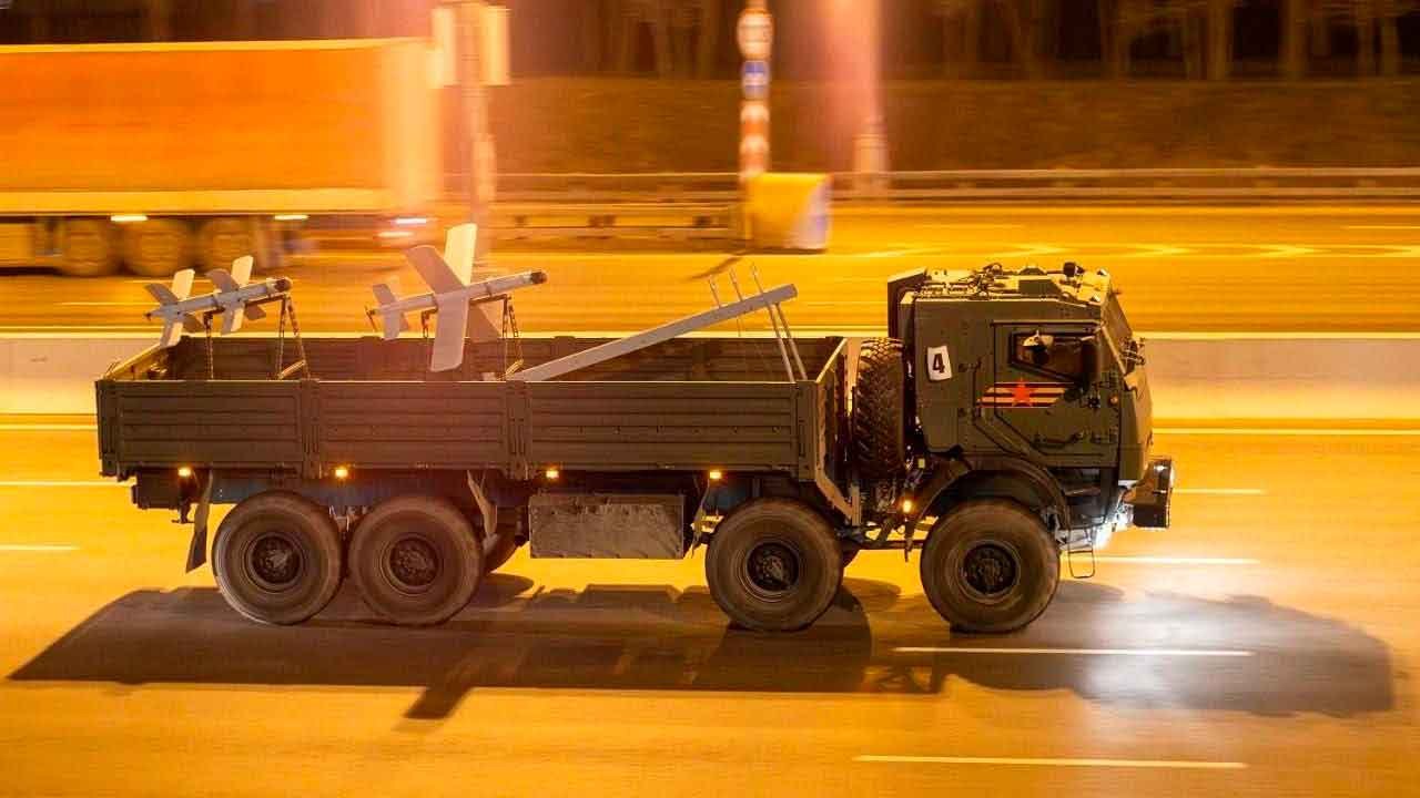 Video: Venäläinen Lancet-drone tuhoaa yli 120 ukrainalaista T-64-panssarivaunua – uusi siirrettävä laukaisujärjestelmä paljastettu