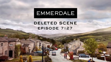 (2015) Deleted Scene - Vanessa & Rhona talking