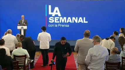 Abinader pide minuto de silencio por el Papa Francisco en la semanal