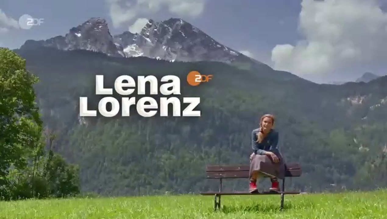 Lena Lorenz -41- Blick in den Spiegel