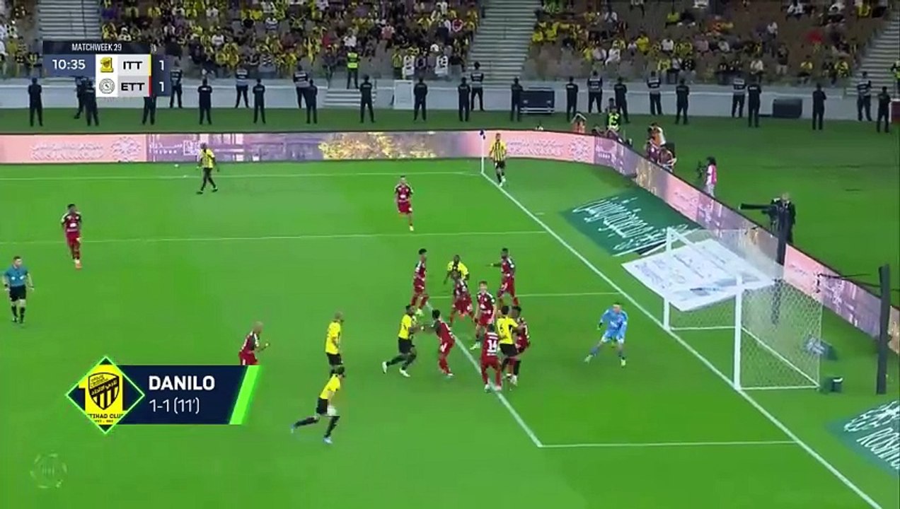 Al Ittihad hold off Al Ettifaq to close-in on Saudi title
