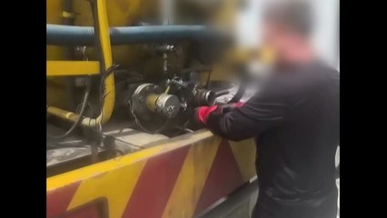 폐유로 '불량 기름' 만들어 116억 원어치 판매 / YTN