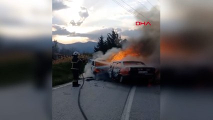 İki otomobilin kafa kafaya çarpıştığı kazada 1 ölü, 4 yaralı