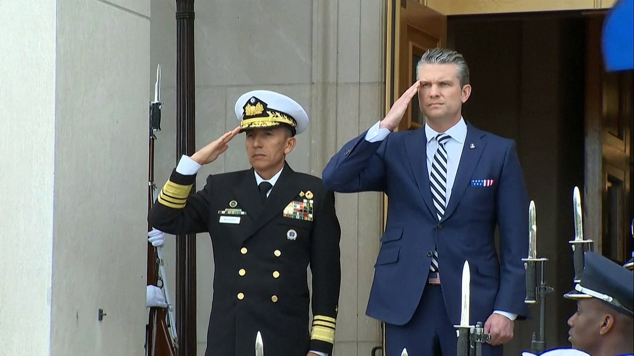 Pete Hegseth wegen neuerlichem Chatgruppen-Skandal unter Druck