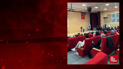 Şeyma Subaşı üniversitede eczacılık öğrencilerine konuştu