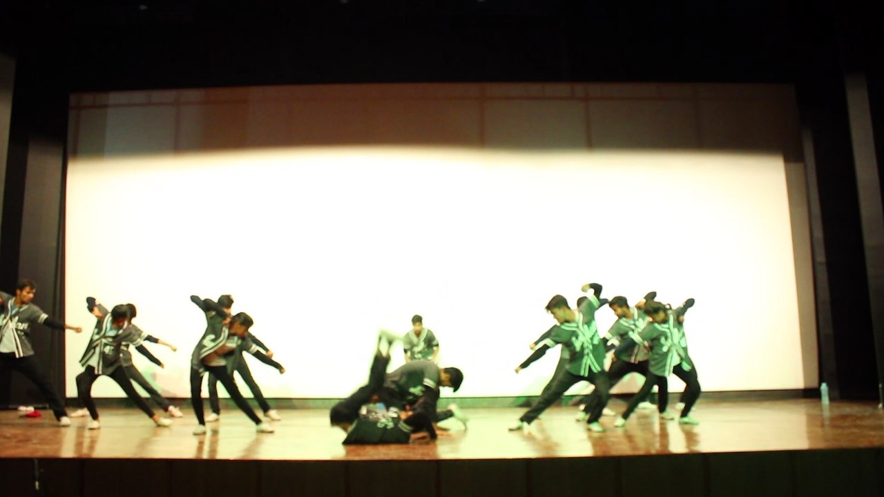 CRUNK - Danza Suprema 2016