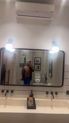 Τάσος Ξιαρχό: Room tour στο Μπαλί