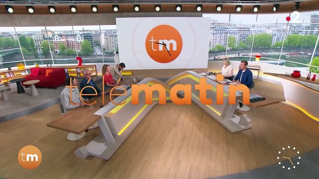 Hakim Jemili était l'invité de Télématin sur France 2 aux côtés de Flavie Flament.