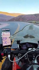 Aventuras Épicas en la Cueva con Roly Biker 🏞️