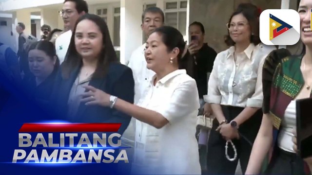 First Lady Liza Araneta-Marcos, sinaksihan ang pagbubukas ng public exhibit ng mga sapatos sa Marikina