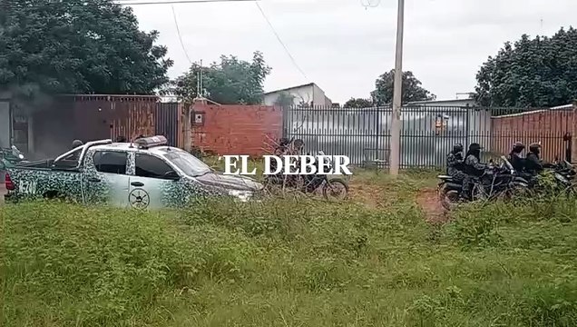 Con palos y piedras, encapuchados atacan a personas asentadas en terrenos del barrio Santa Lucía
