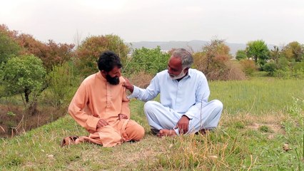 Numberdar ka Anaam ko bakri deny ka wada karna