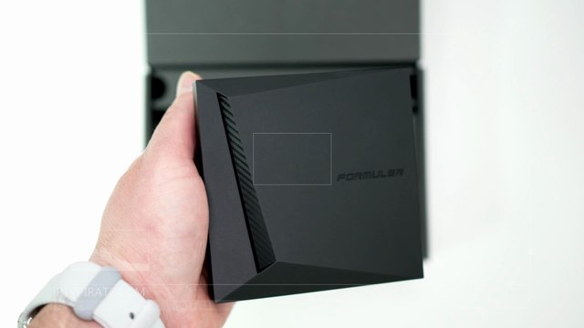 Box iPTV formuler z11 pro max , comment installer ?