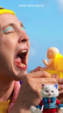 NOT SURE HOW I FEEL ABOUT THIS Summer Hacks and Gadgets #shorts #gadgets #summer #funny #reverse