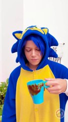 How Mom Gives Me Signs 🛑🍽️ Wash the Dishes