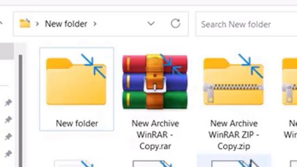 How do I get rid of the Two Blue Arrows on Icons in Windows 11 / 10