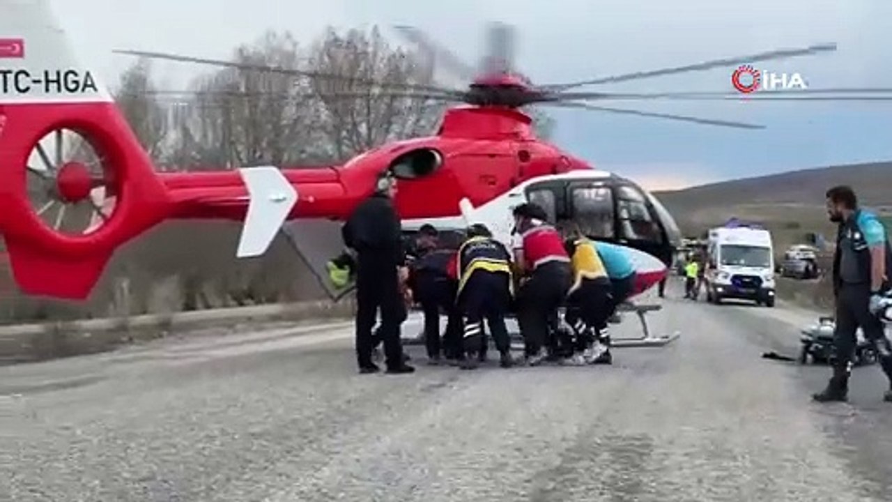 Öğretmenleri taşıyan minibüs kazaya karıştı: 1 ölü 2’si ağır 14 yaralı