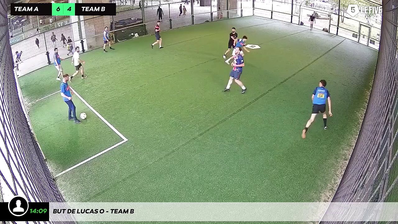 But de Lucas O - Team B