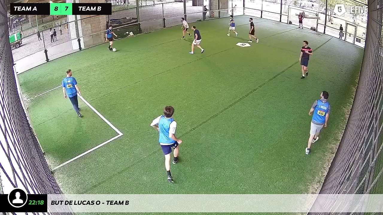 But de Lucas O - Team B